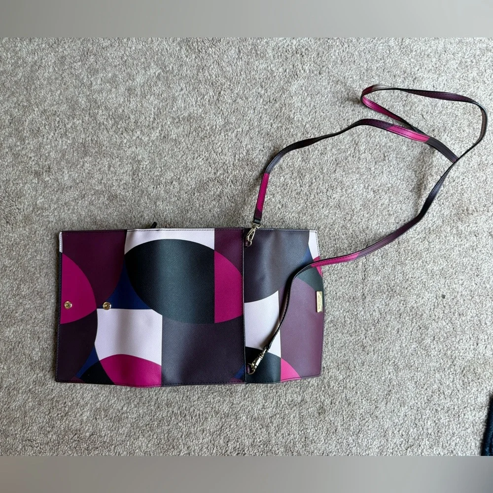 Kate Spade Laurel Way Geo Spotlight Winni Crossbody Bag in pink multi